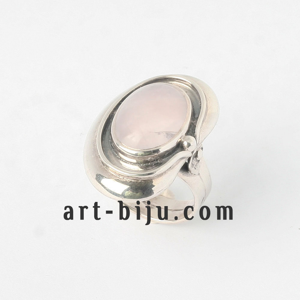 Сребърен пръстен с розов кварц